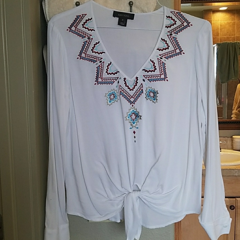 Embroidered shirt